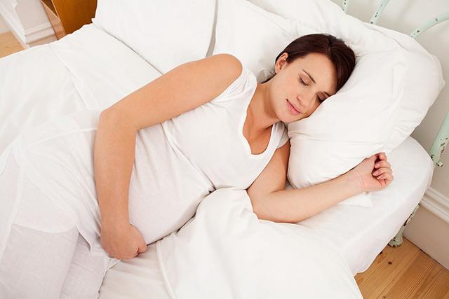 为啥胎宝夜里胎动厉害？2个活跃高峰期