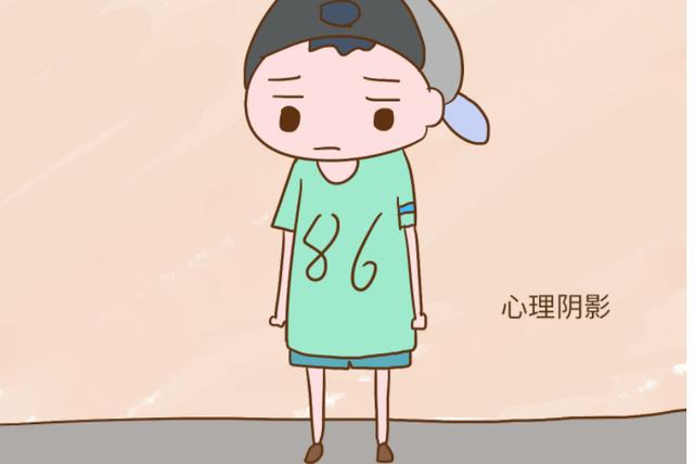 孩子排便有1种习惯，恭喜孩子肠道很润滑，连儿科医生也会夸赞