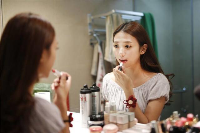 一个懂“精致”的妈妈，对孩子影响有多大？自豪，自信，受人欢迎