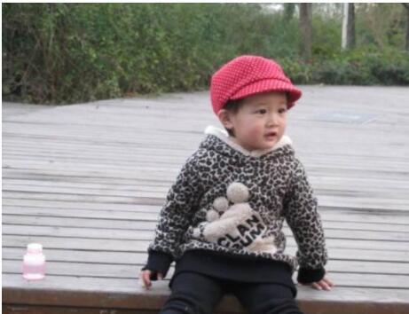 秋冬十个孩子九个咳，教你3个小窍门，孩子咳嗽好了少生病！