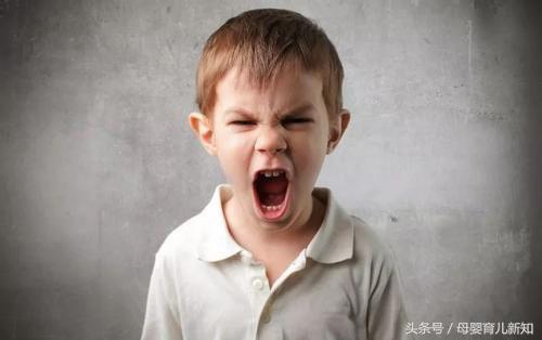 经常被父母打的孩子心智成熟水平低？孩子犯错不要打，应该这样做