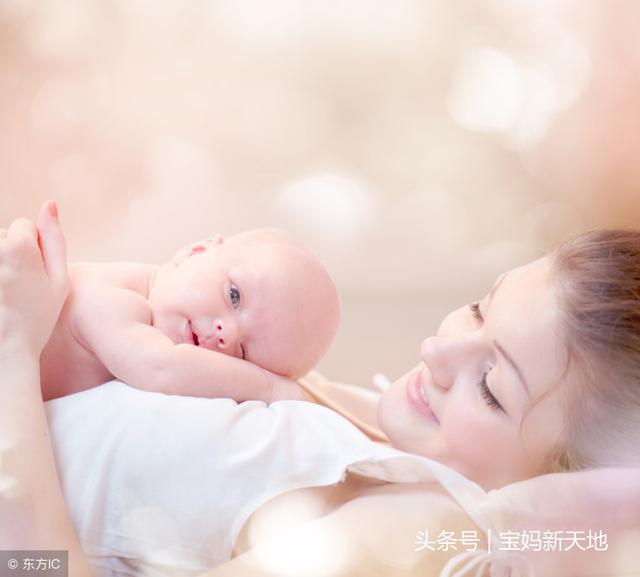 家里喜得四胞胎女儿，姓杨，给宝宝起了这样倾国倾城的名字