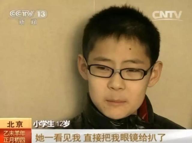 “妈妈，我眼睛为什么看不清了？”你的做法影响孩子一生