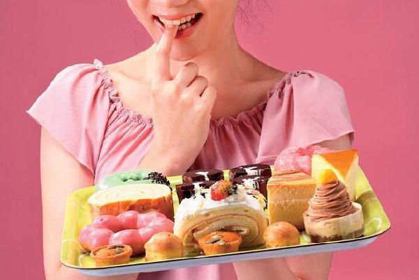 孕妇贪吃管不住自己的嘴，害了腹中的宝宝，孕期饮食不可儿戏啊！