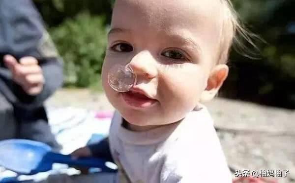 孩子没有感冒，总流白鼻涕，很有可能是因为缺乏这两种维生素导致