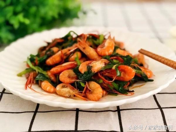 用它炒韭菜是“天生一对”，营养翻倍，鲜上加鲜