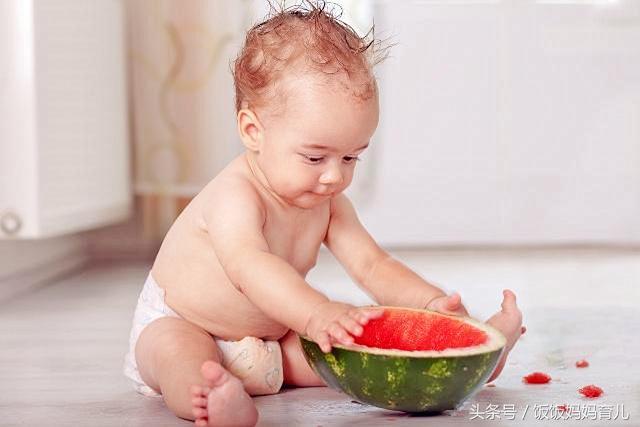 6个月宝宝别总吃米粉，这样吃，营养好吸收快，新手爸妈照做就好