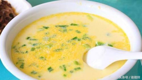蒸鸡蛋羹注意这几个步骤，保准你蒸出来的又滑又嫩
