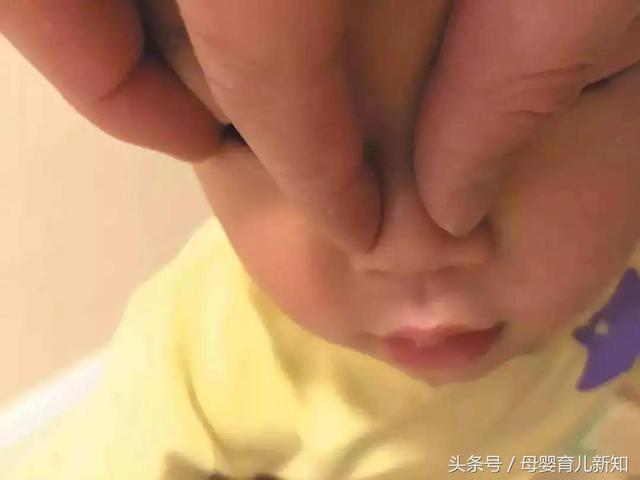 逗宝宝开心举高高？这3个逗宝宝动作很危险，千万不要做