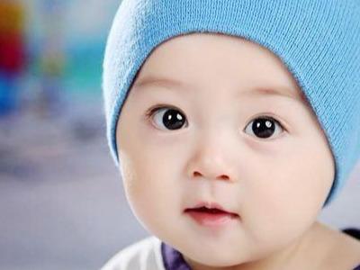 幼儿园新生报到，老师看到班级姓名表后，感觉尴尬症都要犯了