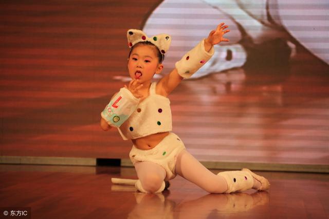 脑科专家：1-5岁，开发宝宝大脑，最有效的5大方法！妈妈收藏！