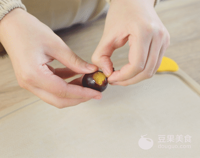 西梅燕麦糕的做法