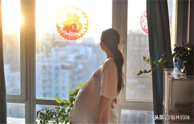 母乳喂养会让宝妈胸部下垂？别傻了，“喂奶”才不背这个锅！