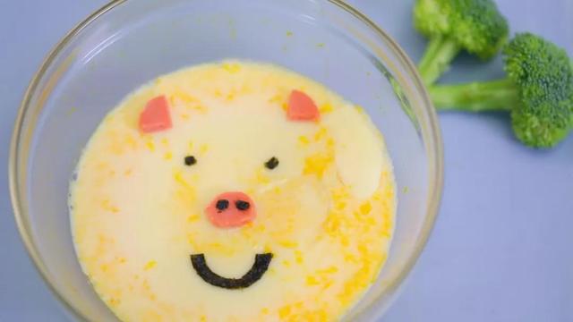 当宝宝辅食遇上小猪佩奇……宝宝饭怎么可能不吃的香