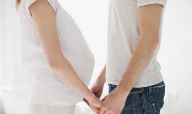 孕期不敢用药？这个妇科病不治，宝宝可能早产！马上自查！
