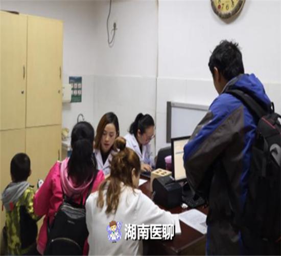 不到3天近两周的“号源”就没了？这家门诊专治“说不好话”