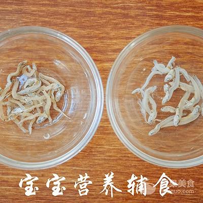 宝宝辅食-丁香鱼奶酪厚蛋烧