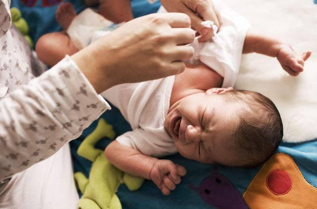 对3岁前的宝宝来说，这些“发育问题”都是正常现象，别太担心哦