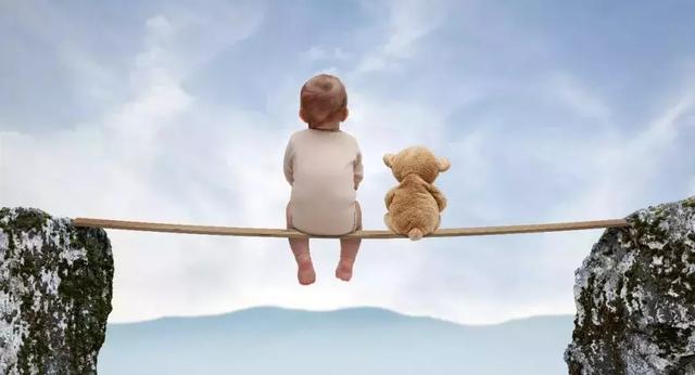 5岁小盆友的简历，看到了两种截然不同的父母！