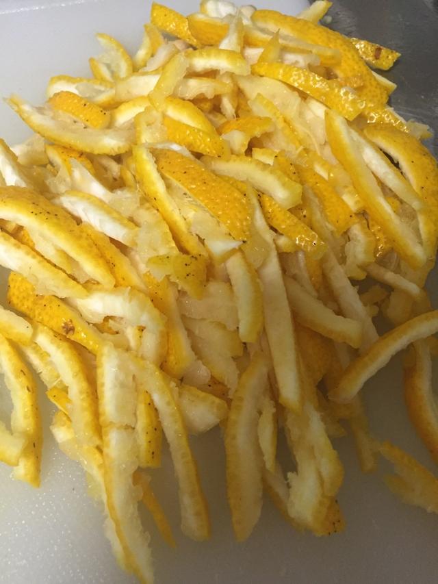 孩子秋冬总咳嗽，把这“垃圾”煮一煮，缓解小儿肺炎，比吃药实用
