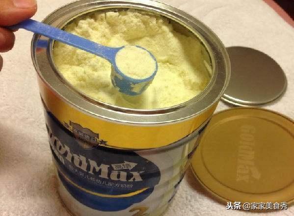 奶片真是“牛奶”压缩的吗？年轻妈妈得知实情后：还好娃吃得少