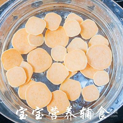 宝宝辅食-白粥太单调宝宝不爱吃，加点它，香甜绵软