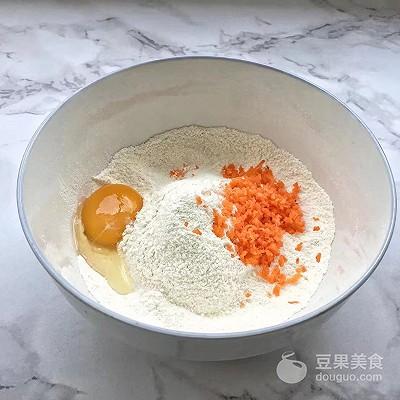 勺子磨牙棒饼干的做法