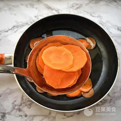 烤箱版胡萝卜片的做法