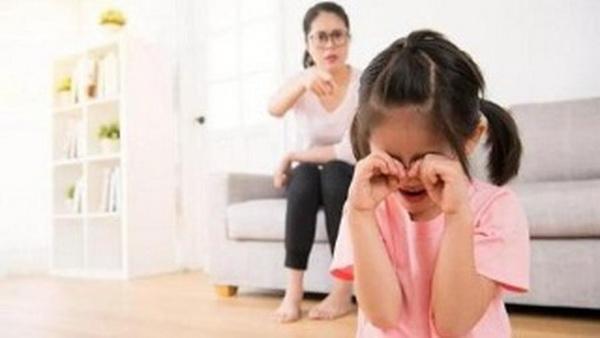 经常吼孩子会造成哪些伤害？第一条还没看完，很多宝爸宝妈已后悔