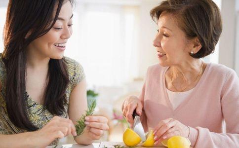 产后坐月子，婆婆有这4个行为，说明她拿你当亲女儿看待！