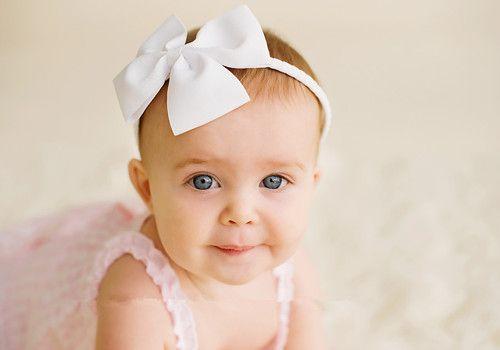 0~3个月的宝宝除了吃喝拉撒睡，还是大脑发育的黄金期哟！