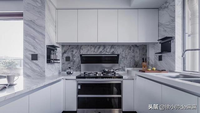 静悄悄就把饭做了，无声无息无痕迹，火星人集成灶全靠你！