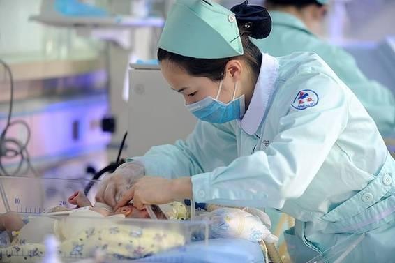 孩子上厕所感到疼，检查结果吓坏医生，家里有它趁早扔掉