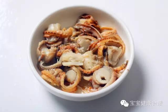 暖冬，一碗适合宝宝的莲藕扇贝汤，鲜美无法挡