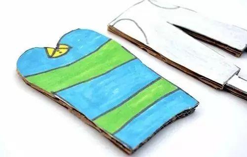 你家的快递纸箱只是用来扔？这里有它的7个妙用，光看第一个就绝了！