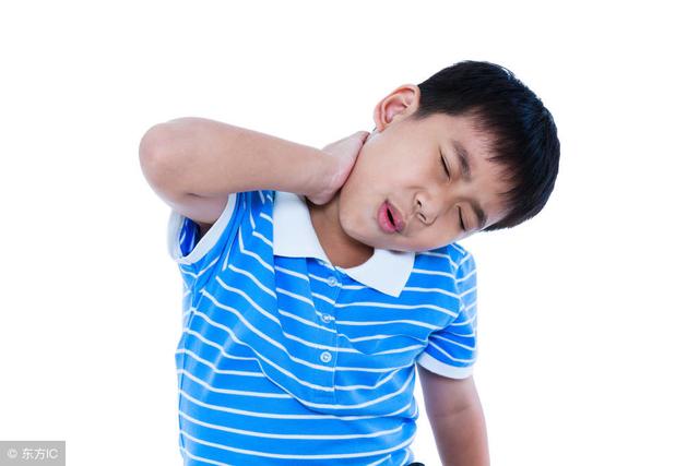 孩子感统失调的原因及表现有哪些？