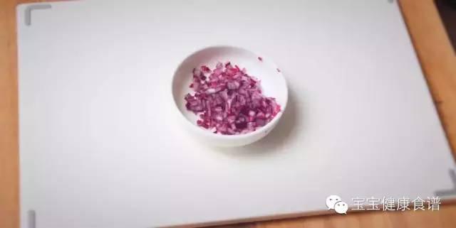 暖胃又暖心，大人小孩都爱它——奶酪南瓜羹