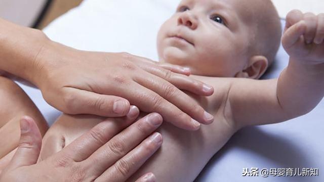 宝宝眼屎增多，小便发黄？主要这4个原因引起喝奶粉上火