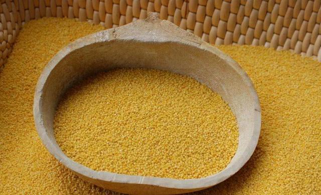 别只知道给孩子炖白米饭啦！下次加这个一起炖，孩子消化好吃饭香