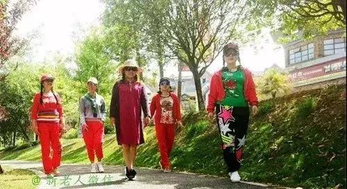 无论你的儿女多大，一定要发给他们看看，写的很到位（精辟）