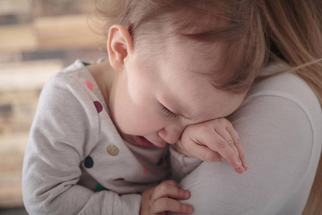 孩子有这些“异常”行为，其实是正常发育的表现，宝妈们别太担心