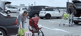 生而为人，你感受到了生活的暴击吗？一出生就感受到了生而不易