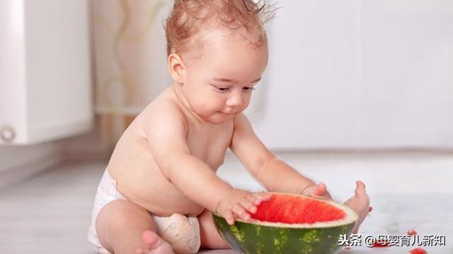 水果泥比和果汁好？要宝宝吃的营养又健康，爸妈要注意这4点