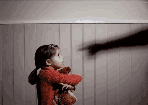 有了孩子后，你做过那些让你后悔的事？妈妈：不小心伤了孩子的心