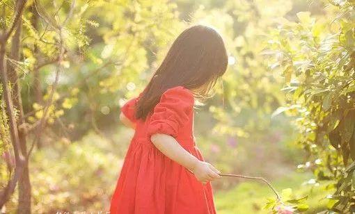 我婆婆当着2岁儿子的面换内衣……