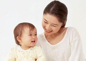 新生儿出生到这个月龄，就听得懂大人话了，父母别在宝宝面前争吵