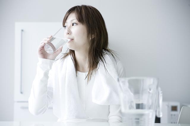 孕期水肿少喝水就不肿了？这是真的码？