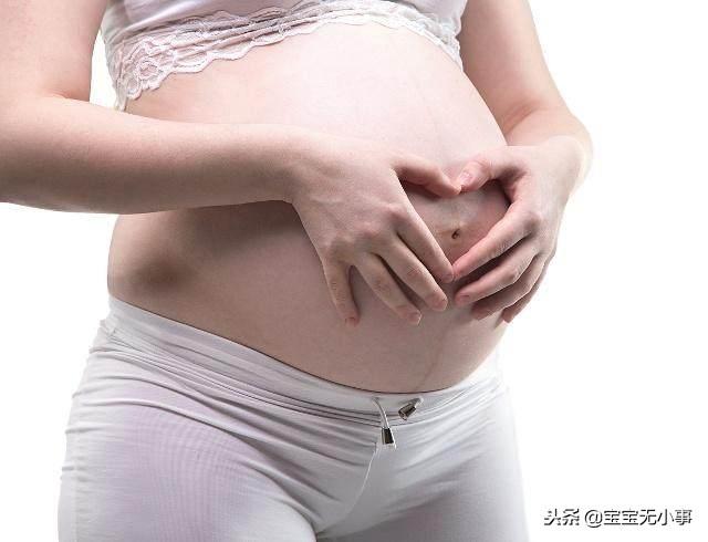 孕妇肚脐凸出或凹进去，有什么讲究？这3个因素要了解