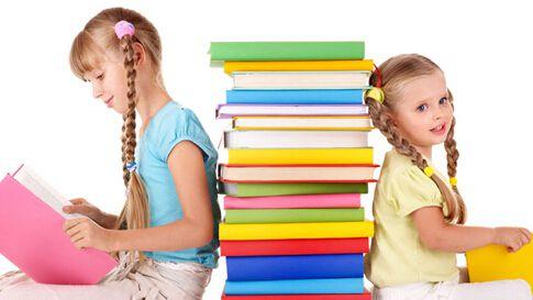 在妈妈事无巨细的教育下，聪明的儿子却越学越差，是什么原因呢？