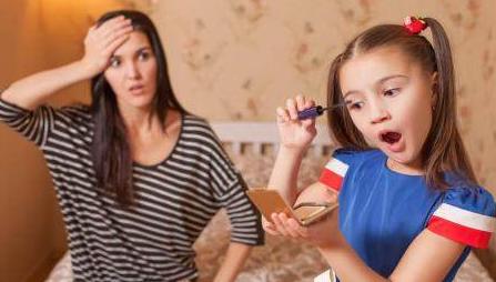 爱打扮和不爱打扮的宝妈，对孩子来说大不一样